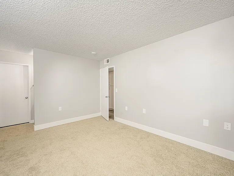 Mountain View Camarillo — Photo 11