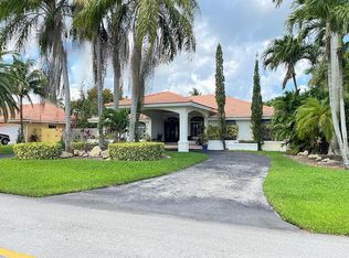 12421 SW 76th St, Miami, FL 33183