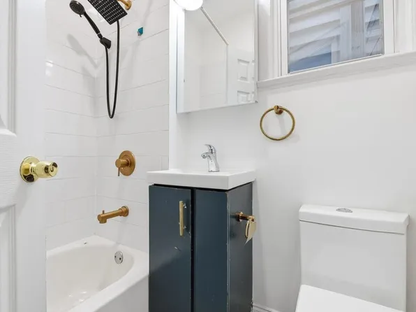 85 Stuyvesant Avenue image 5 of 18