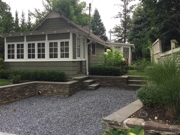 80 15th Avenue, Sea Cliff, NY 11579