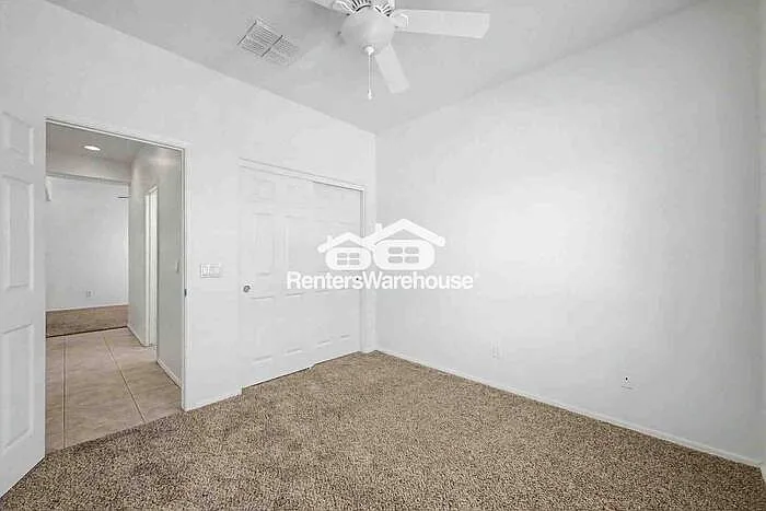 10960 N 162nd Ln — Photo 9