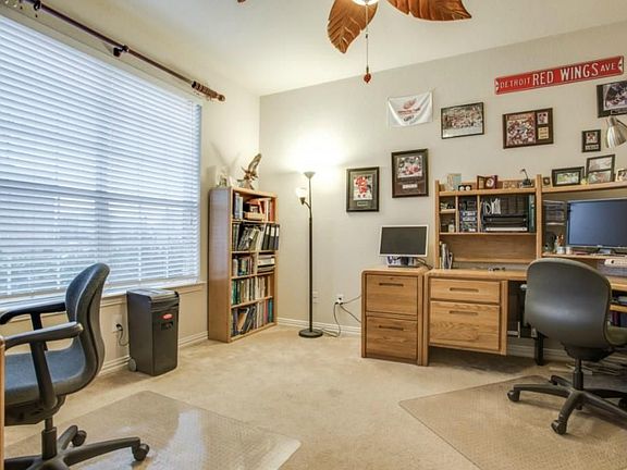 5th image of 12045 Salt Grass Ln