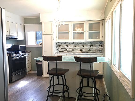 5th image of 4221 Ticonderoga Ln
