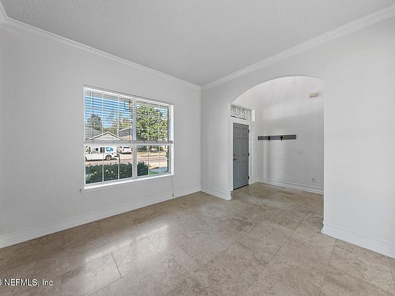 5th image of 1133 CANDLEBARK Drive