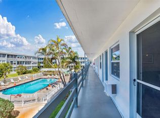 15600 NE 6th Ave APT 16B, Miami, FL 33162