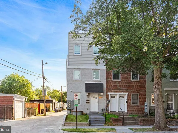 412 20th St NE, Washington, DC 20002