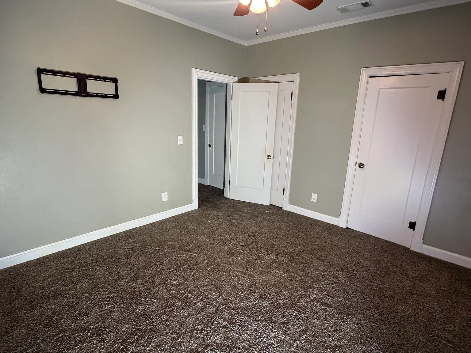 3 bed, 1494 sqft, $1,650 — Photo 4
