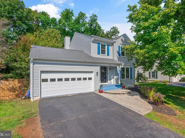 10302 Cedar Ridge Dr, Manassas, VA 20110