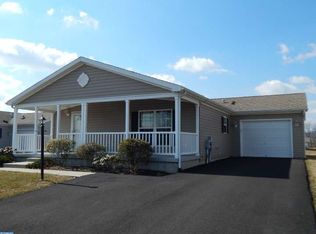 6 Songbird Ct, Bechtelsville, PA