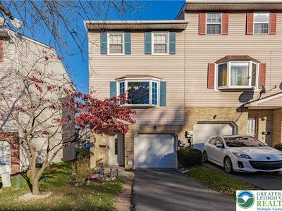 407 N Fenwick St, Allentown, PA, 18109