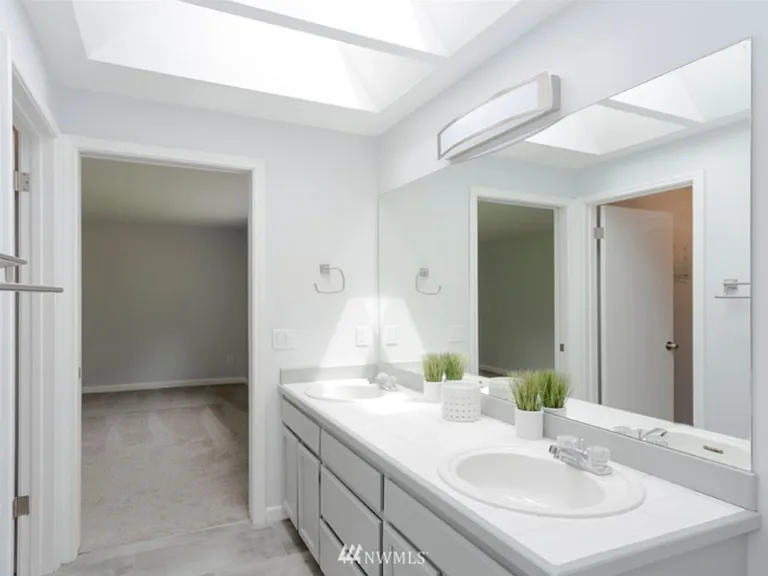 2319 210th St SE — Photo 11