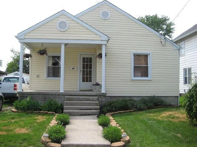 607 Irey Ave photo 1