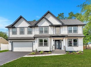 133 Dietz St, Cranford, NJ 07016