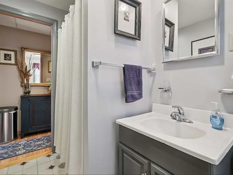 41 Kinsman St #41 — Photo 5