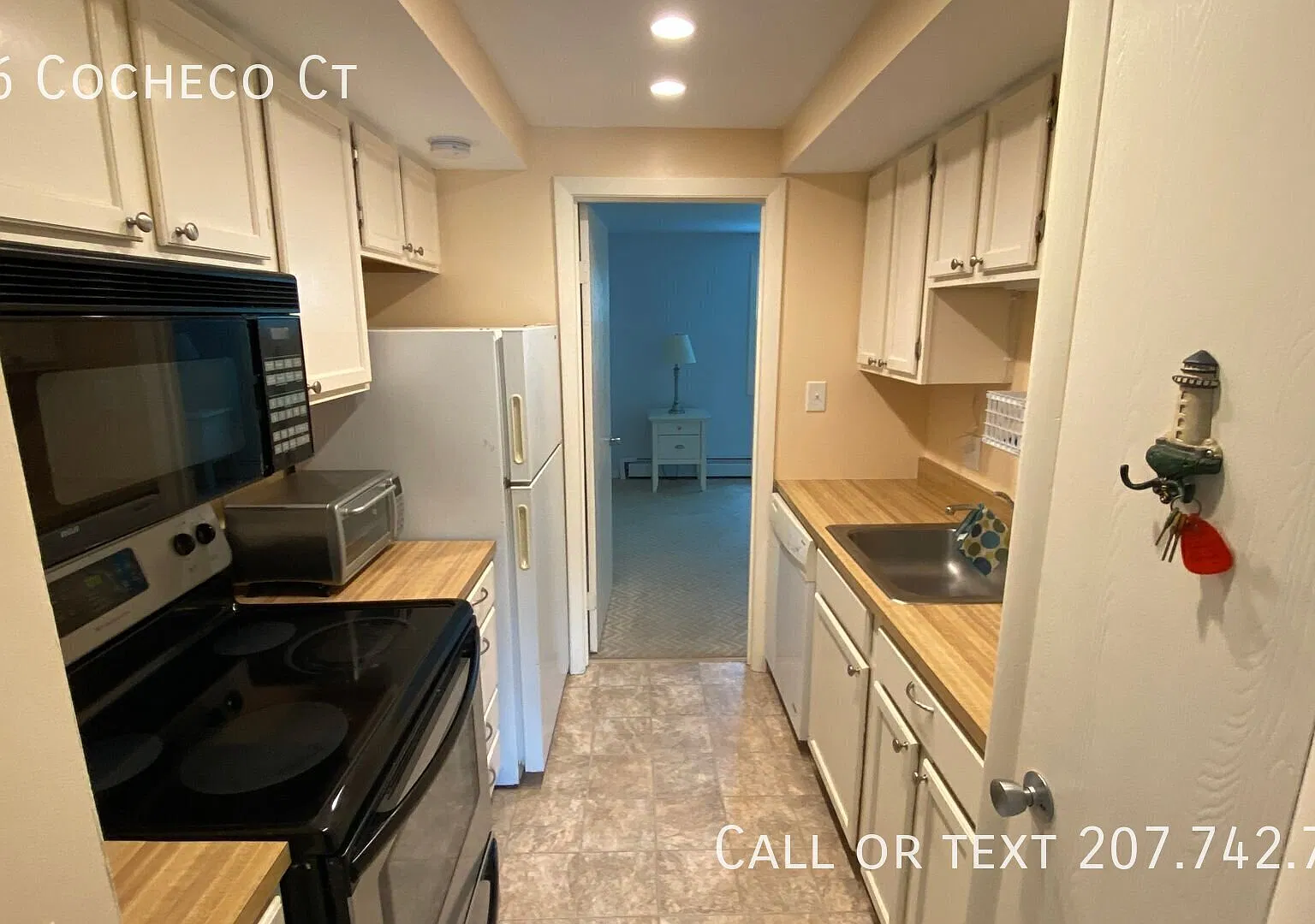 Heat and Hot Water is included! Walk to Downtown from this 1 Bedroom 2nd Floor condo in Cocheco C... — Photo 2