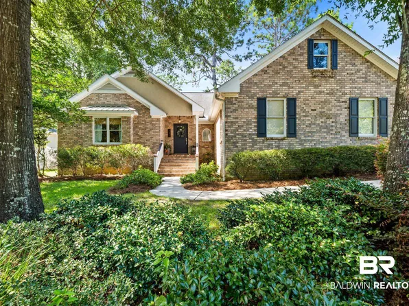 26 Echo Ln, Fairhope, AL 36532