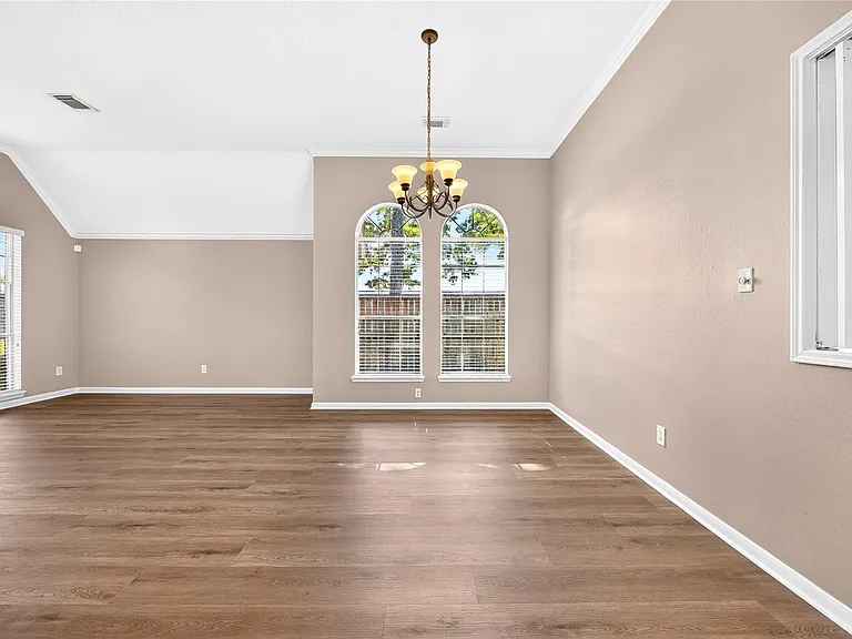 17414 Erin Way Ct — Photo 15