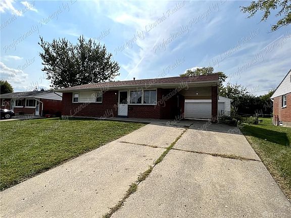 2nd image of 423 Clyde Pl