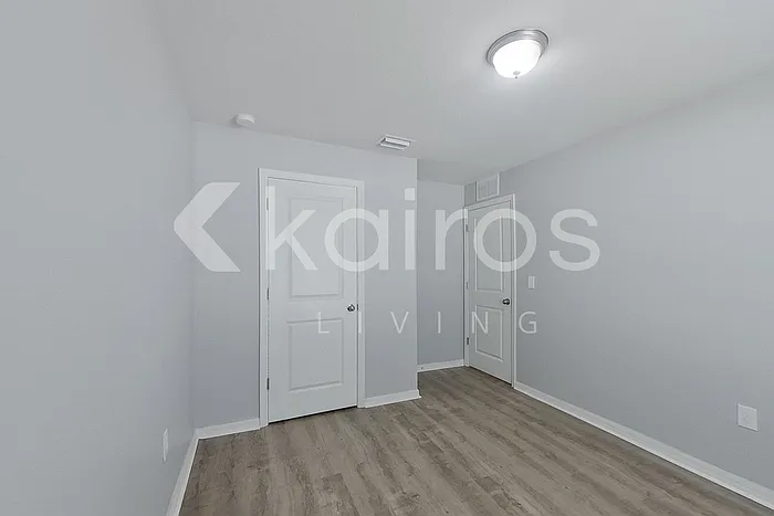 2227 NW 11th Ct — Photo 12