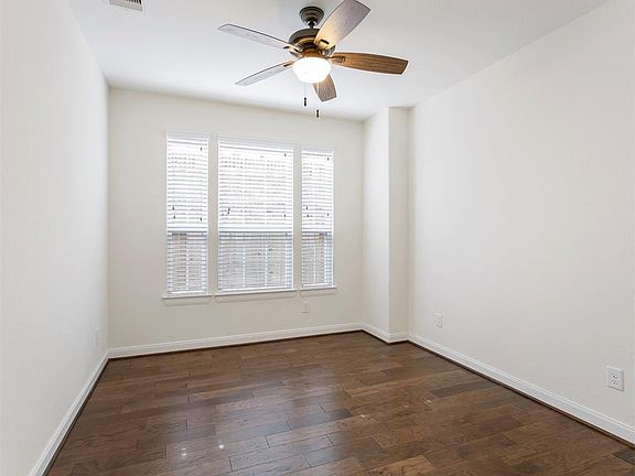 5th image of 15703 Windsor Bluff Drive