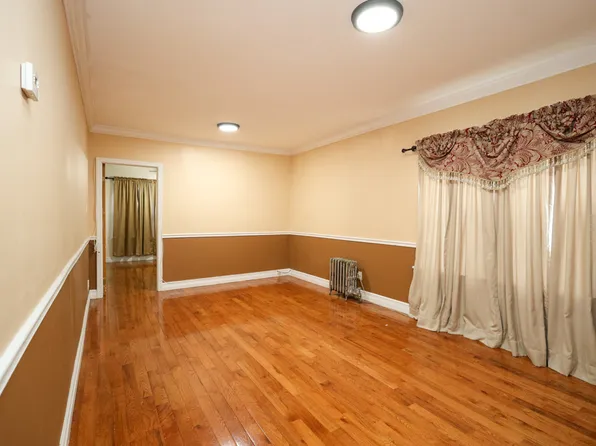 104-16 Rosita Place image 7 of 15