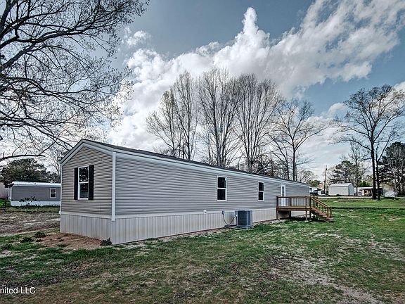 4th image of 713 Vandevender Dr