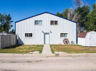 465 3rd Ave, Deer trail, CO 80105