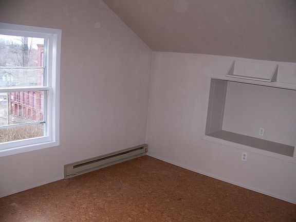 3rd image of 100 Brooklyn St Floor 4
