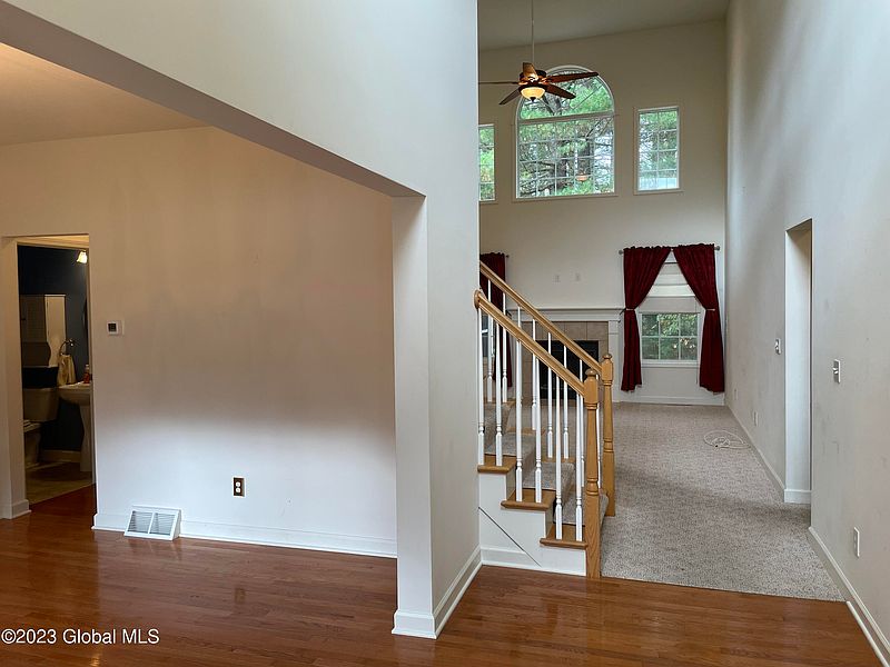 4th image of 50 Westberry Way