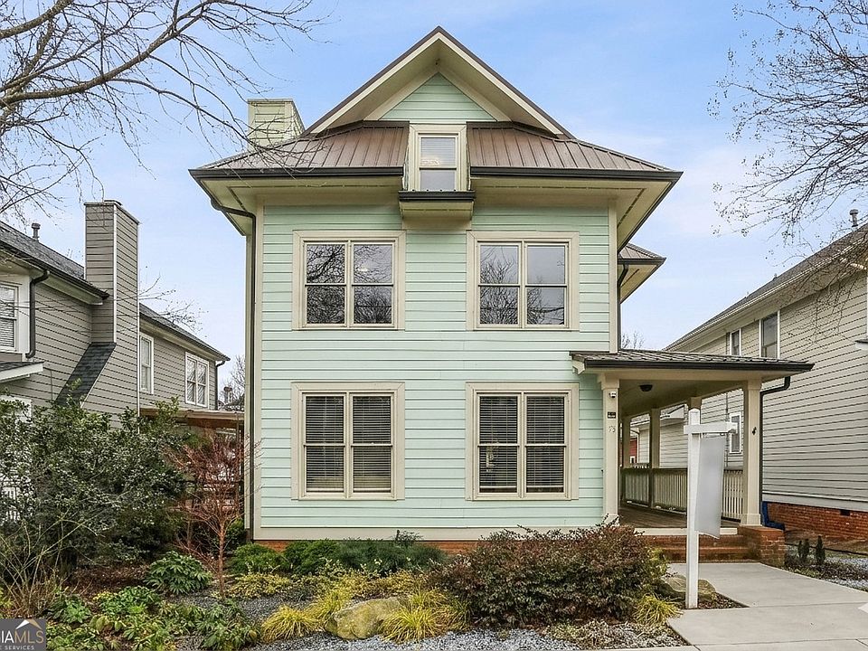 1st image of 79 Hammock Pl SE