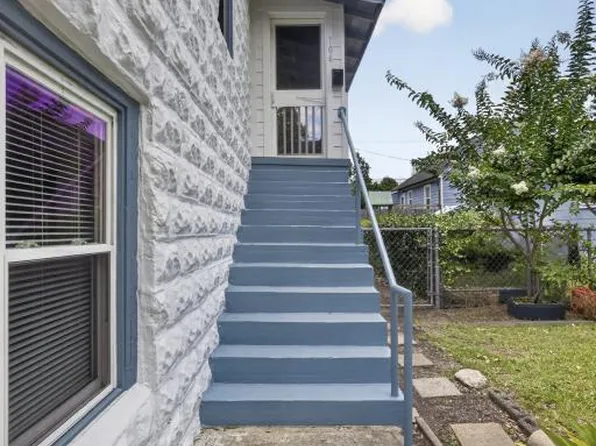 104 S 21st St, Wilmington, NC 28403