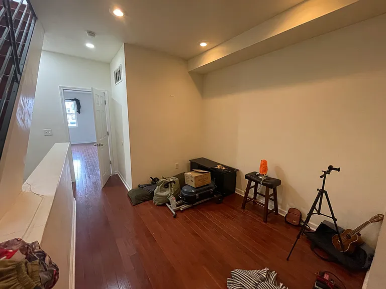 2408 E York St #2 — Photo 19