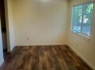 1005 W 15th St #B, Pt Angeles, WA