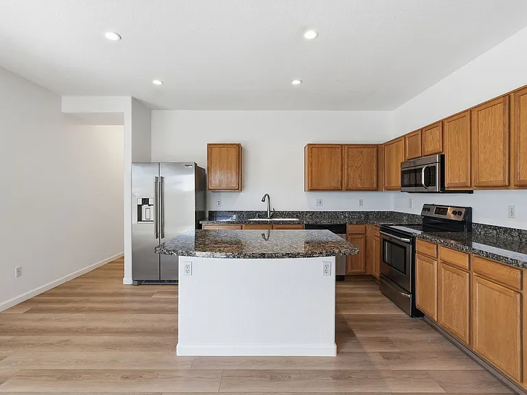 7500 E Deer Valley Rd #47 — Photo 5