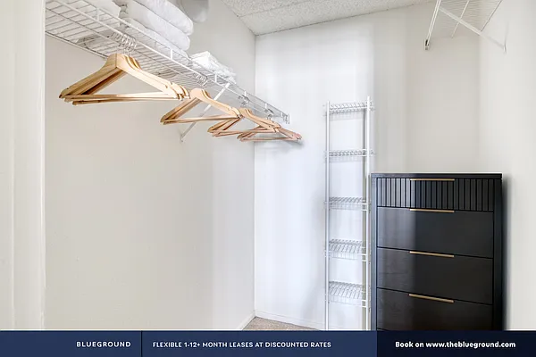 Rented by The Blueground | media 251