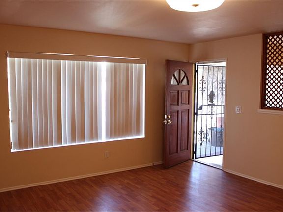 2nd image of 5871 Altamont Dr
