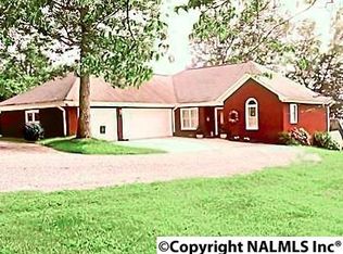 6096 County Road 44, Section, AL 35771