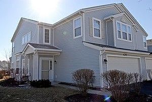 1st image of 3052 Creekside Dr #3052