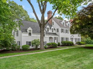 46 Hemmelskamp Rd, Wilton, CT 06897