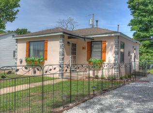 908 Grant St, Carthage, MO 64836