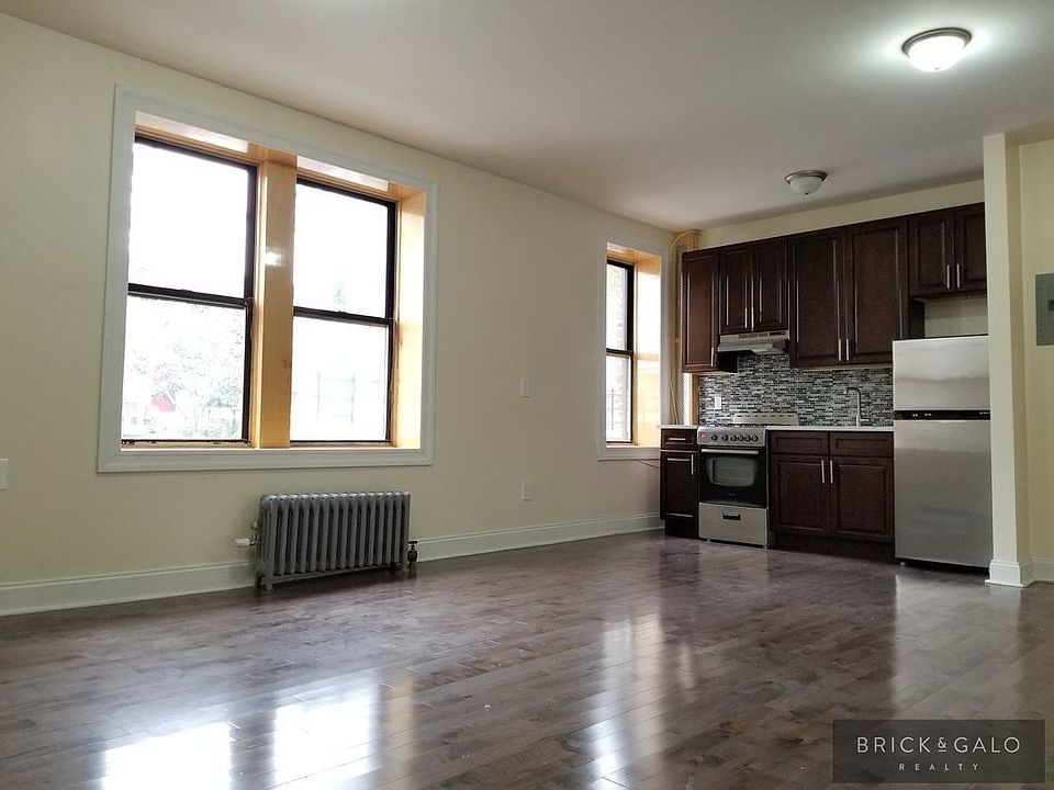 1st image of 270 Empire Blvd APT 1A