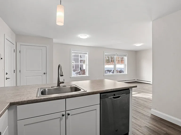 Apartments at Brunswick Landing — Photo 8