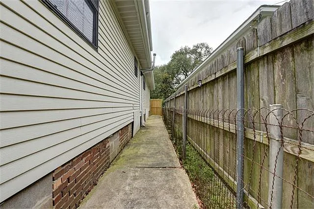 5923 General Haig St — Photo 16