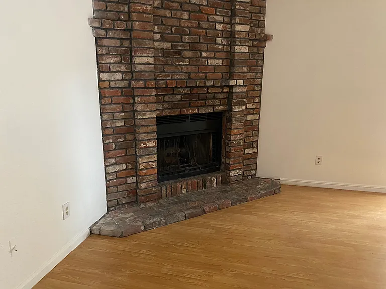 5943 Rich Hill Dr — Photo 6