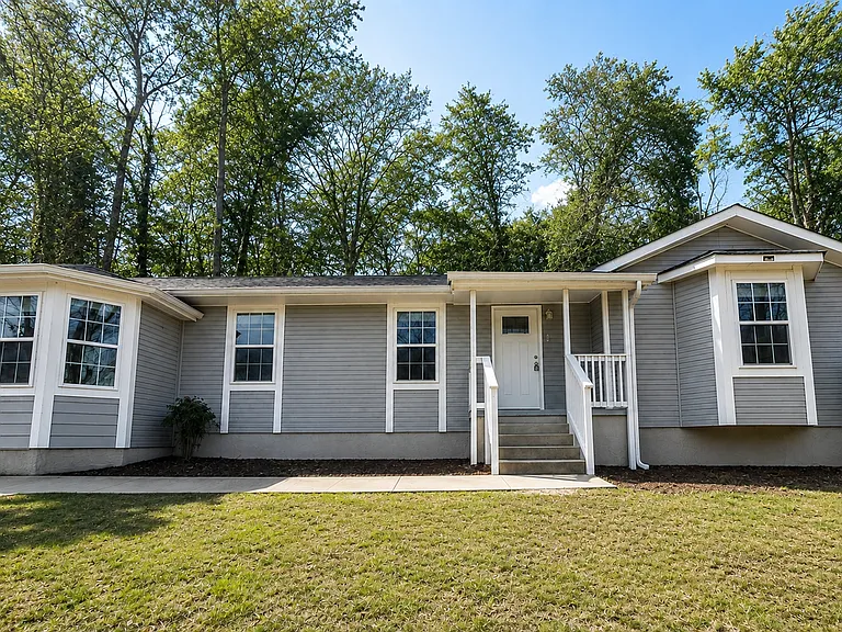 3629 Thrushwood Dr — Photo 1