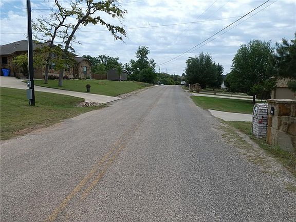 4th image of 142 Manawianui Dr