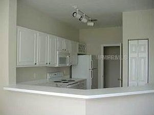 2nd image of 15350 Amberly Dr Unit 822