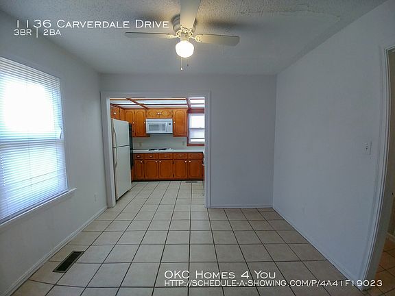 3rd image of 1136 Carverdale Dr