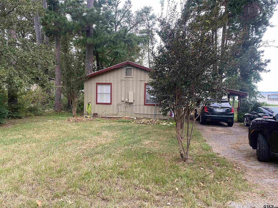 2nd image of 22099 Brierwood Dr