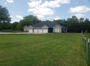 884 SW County Rd, Garden City, MO 64747